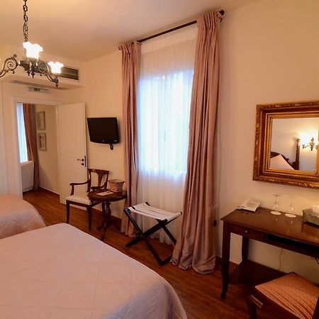 ואטי Korina Gallery Hotel מראה חיצוני תמונה