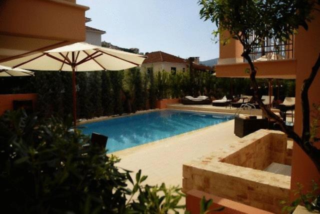 ואטי Korina Gallery Hotel מראה חיצוני תמונה