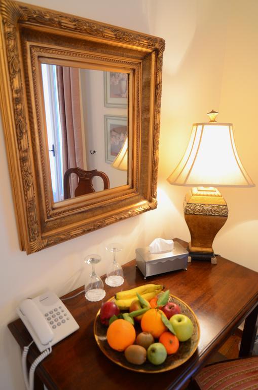 ואטי Korina Gallery Hotel מראה חיצוני תמונה