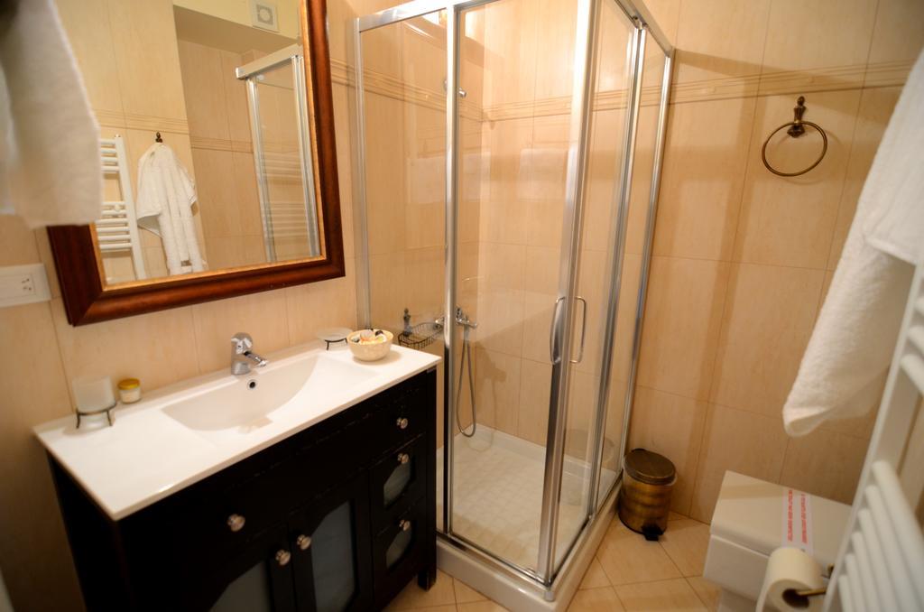 ואטי Korina Gallery Hotel מראה חיצוני תמונה